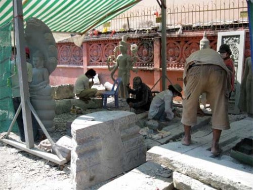 Stone carvers In Phnom Penh